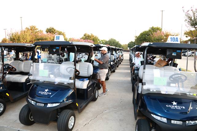 Numbered carts lined up in rows before the round